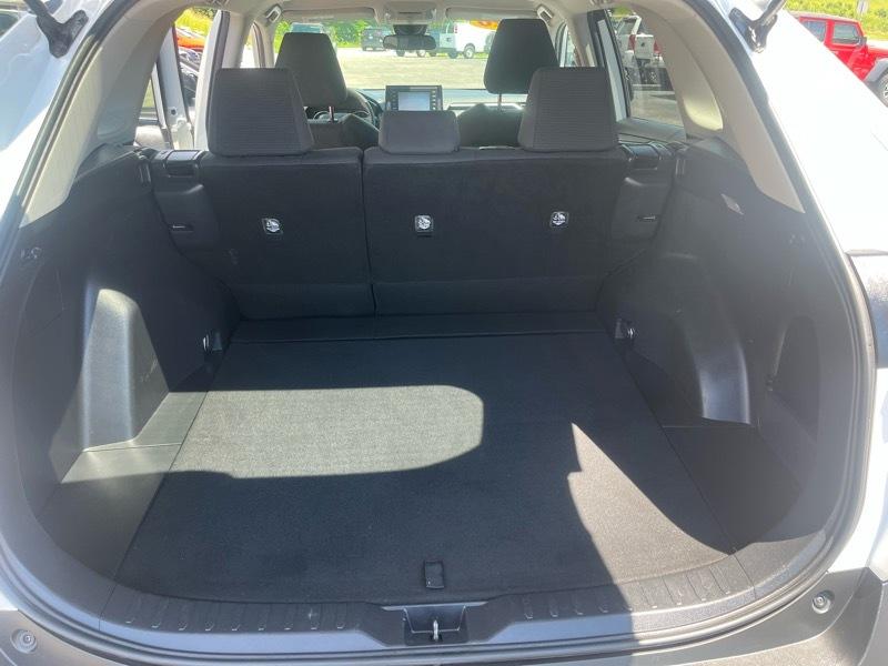 Toyota RAV4 LE AWD 2020