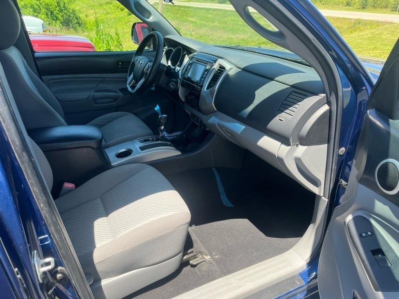 Toyota Tacoma  2014