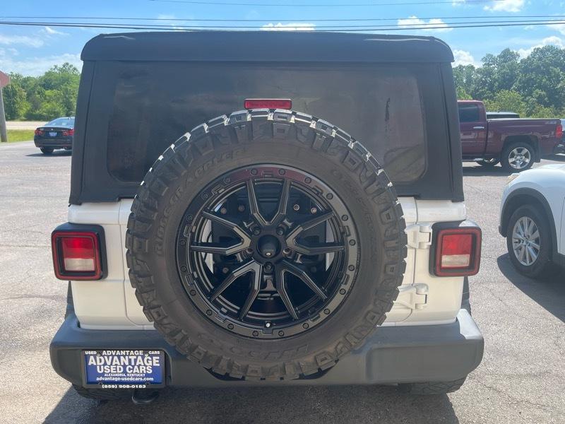 Jeep Wrangler Unlimited Sport 2018