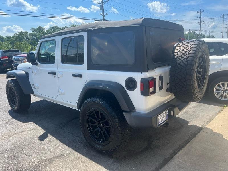 Jeep Wrangler Unlimited Sport 2018