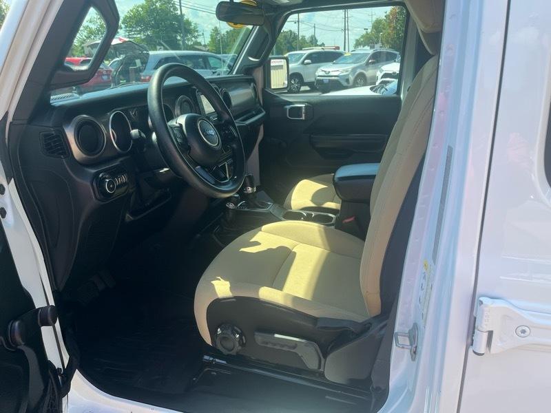 Jeep Wrangler Unlimited Sport 2018