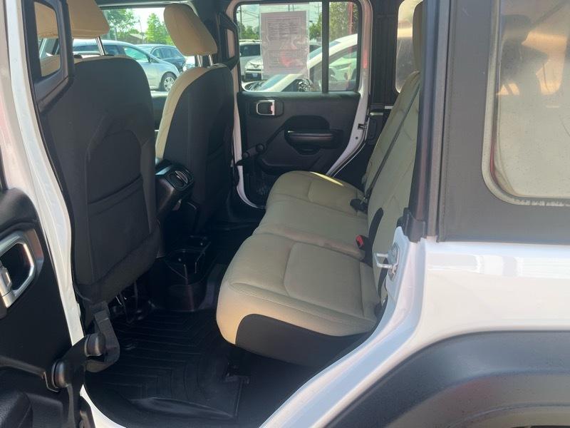 Jeep Wrangler Unlimited Sport 2018