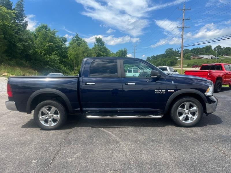 2014 RAM 1500 SLT  SWB 4WD