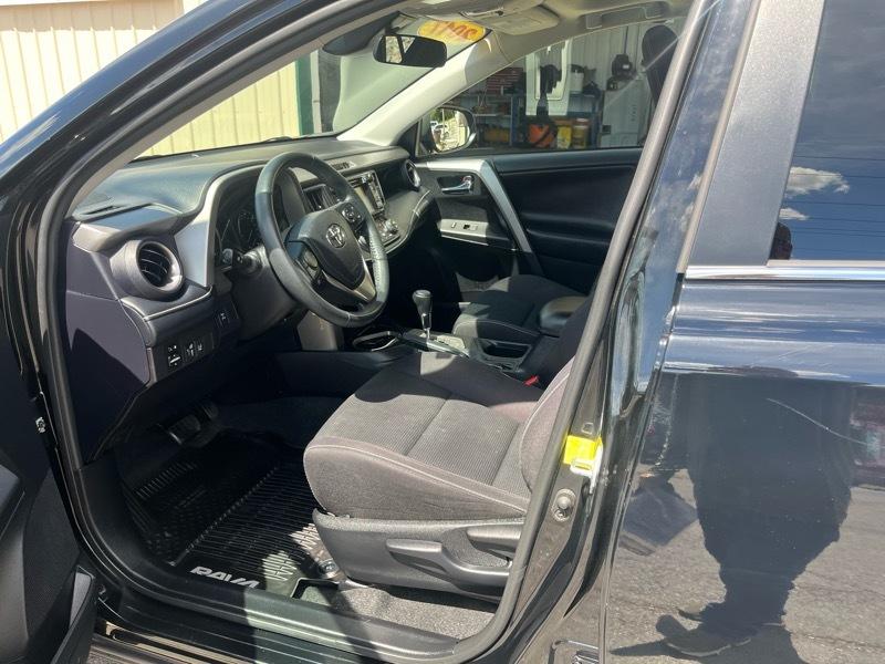 Toyota RAV4 XLE AWD 2017