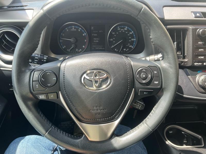 Toyota RAV4 XLE AWD 2017