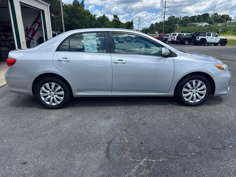2013 Toyota Corolla LE 4-Speed AT