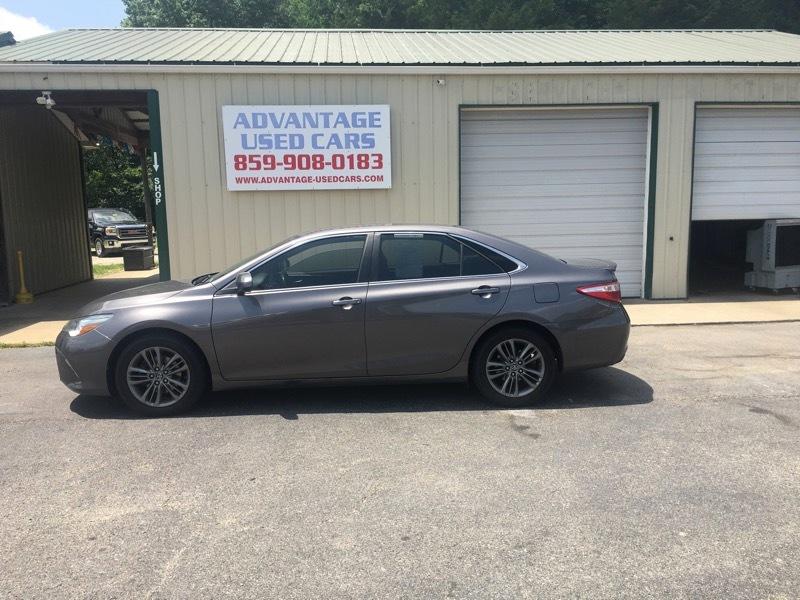 2017 Toyota Camry SE