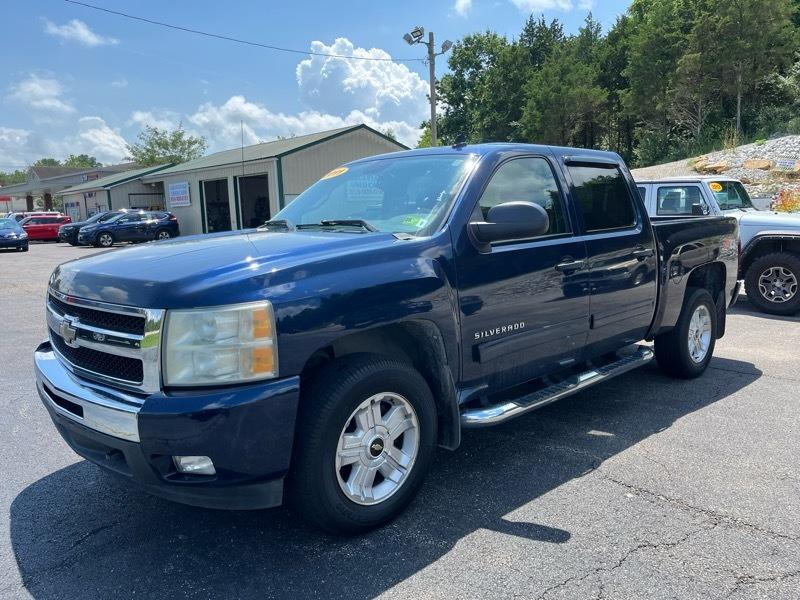Chevrolet Silverado 1500 LT Crew Cab 4WD 2011