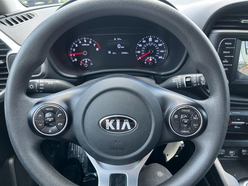 Kia Soul LX CVT 2021
