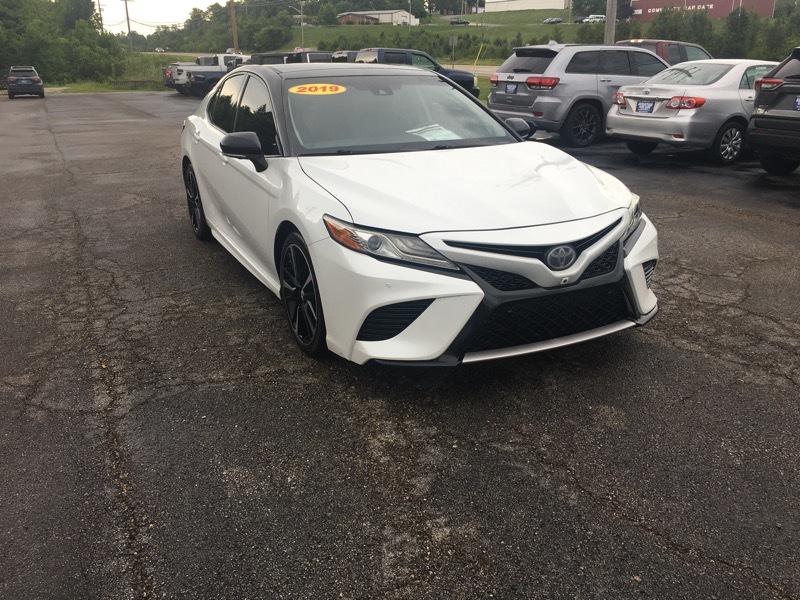 Toyota Camry XSE V6 2019