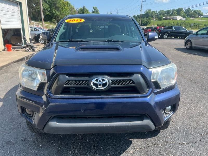 Toyota Tacoma  2013
