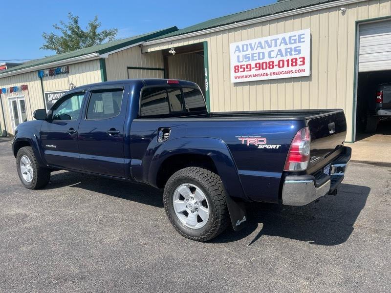 Toyota Tacoma  2013