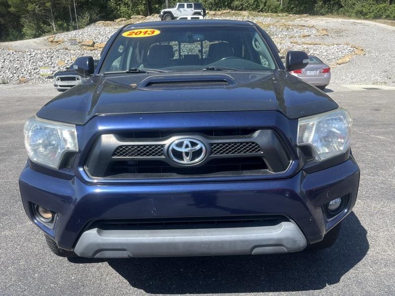 Toyota Tacoma  2013