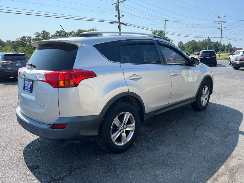 Toyota RAV4 XLE AWD 2015