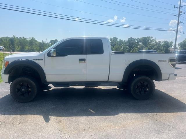White 2011 Ford F-150 Pickup Truck Four-Wheel Drive Automatic