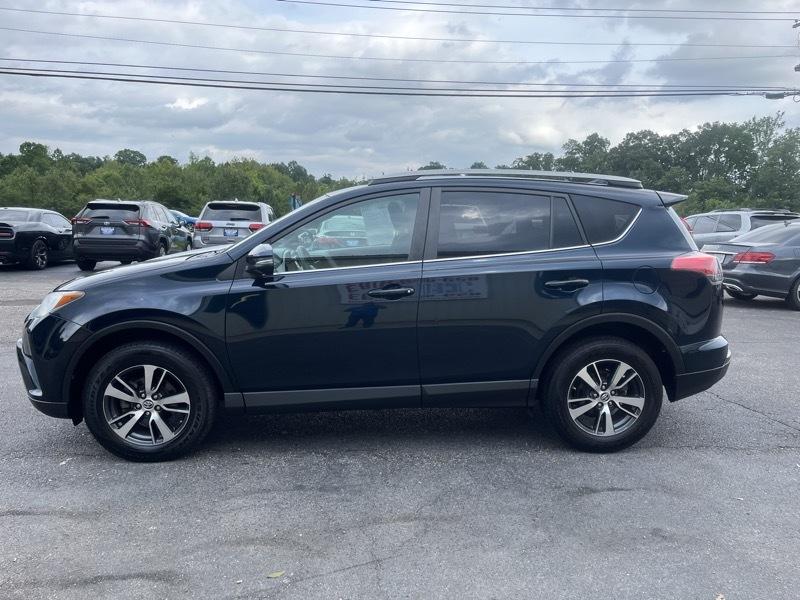 Toyota RAV4 XLE AWD 2017