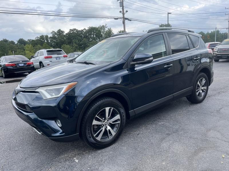 Toyota RAV4 XLE AWD 2017