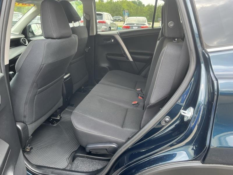 Toyota RAV4 XLE AWD 2017