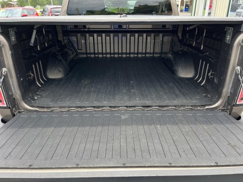 GMC Canyon SLE Crew Cab 2WD Short Box 2015