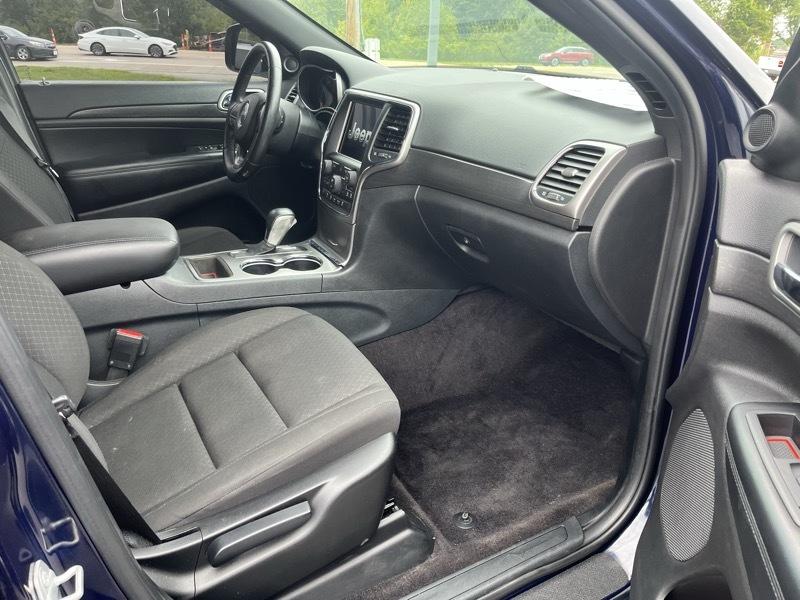 Jeep Grand Cherokee Laredo 4WD 2018