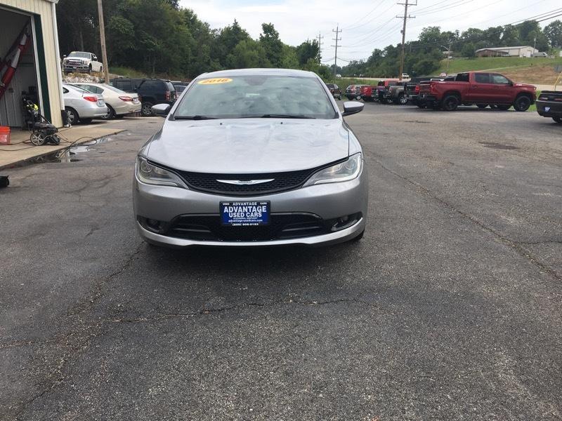 Chrysler 200 S 2016