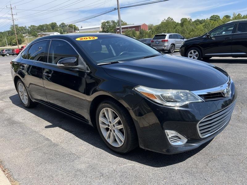 Toyota Avalon XLE Premium (Natl) 2013