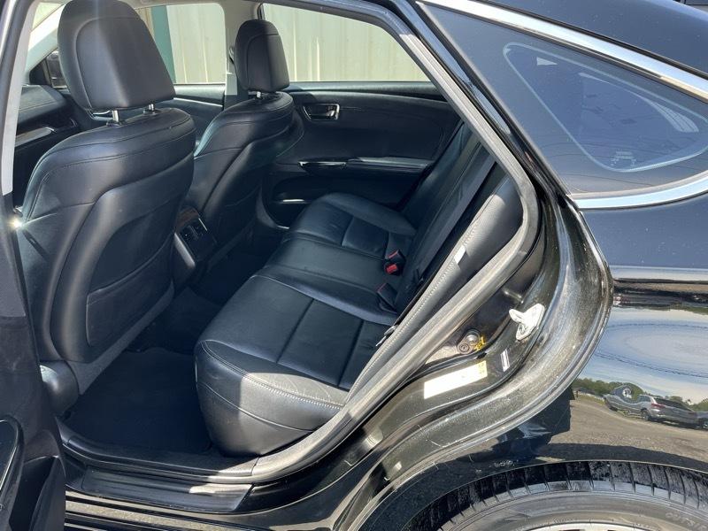 Toyota Avalon XLE Premium (Natl) 2013