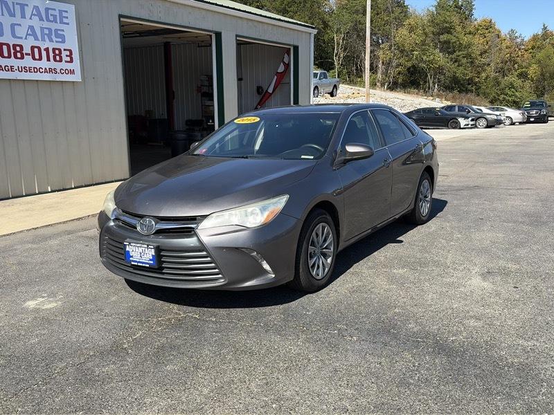 Toyota Camry LE 2015