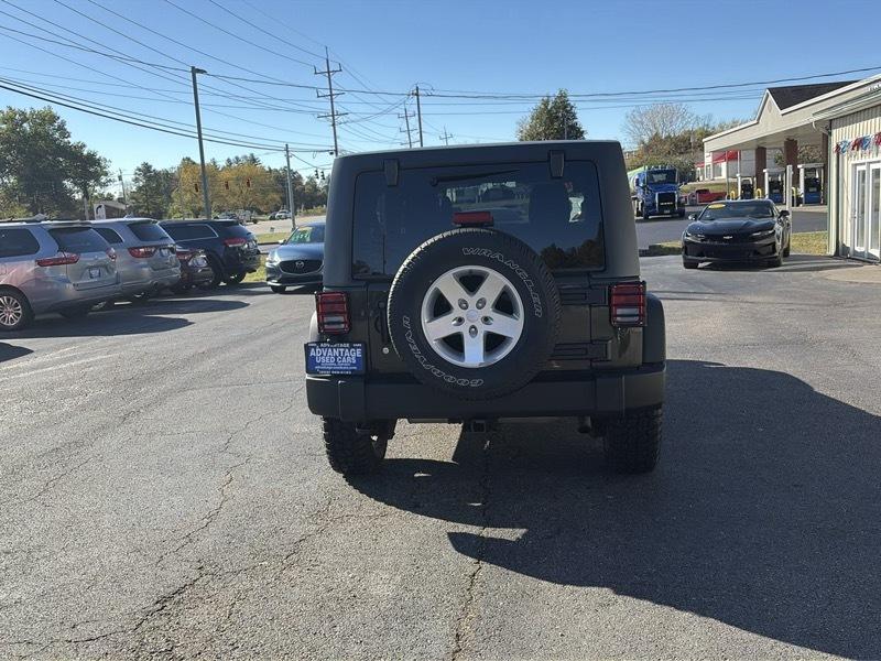 Jeep Wrangler Unlimited Sport 4WD 2015