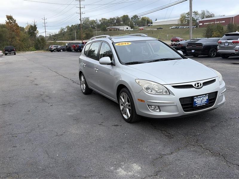 Hyundai Elantra Touring SE Automatic 2011