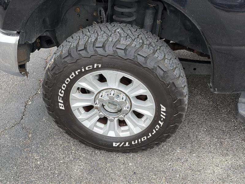Ford F-250 SD XL Crew Cab 4WD 2020