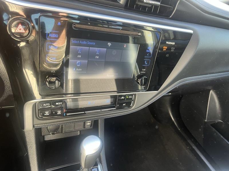 Toyota Corolla SE 4D Sedan 2017