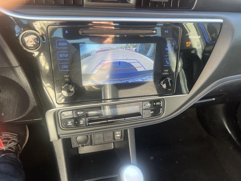Toyota Corolla SE 4D Sedan 2017