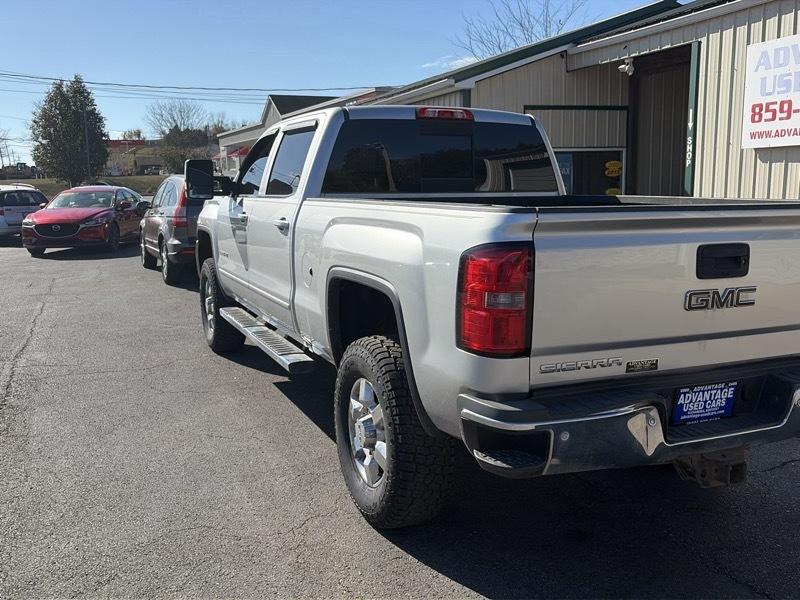GMC Sierra 2500HD SLE Crew Cab 4WD 2015
