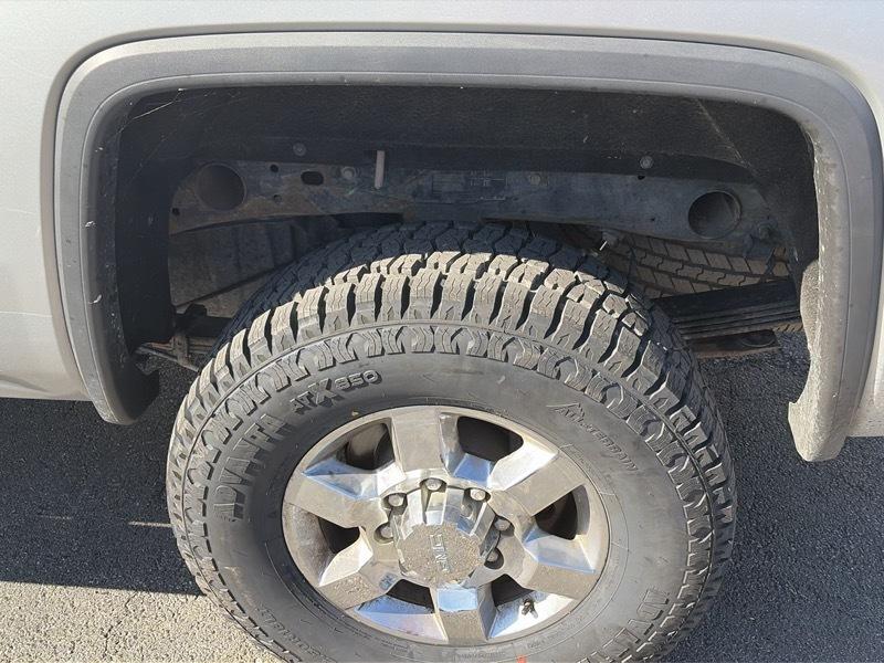 GMC Sierra 2500HD SLE Crew Cab 4WD 2015