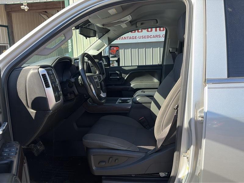 GMC Sierra 2500HD SLE Crew Cab 4WD 2015
