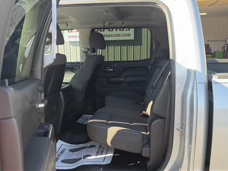 GMC Sierra 2500HD SLE Crew Cab 4WD 2015