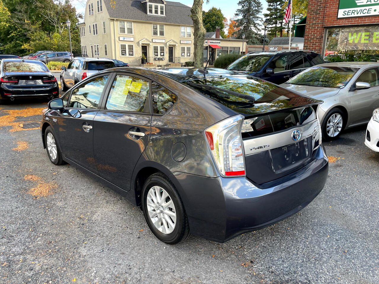 Toyota Prius Plug-In 2012 Toyota Prius Plug-In 2012