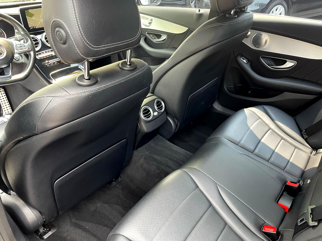 Mercedes-Benz C-Class C300 4MATIC Sedan 2015 Mercedes-Benz C-Class C300 4MATIC Sedan 2015