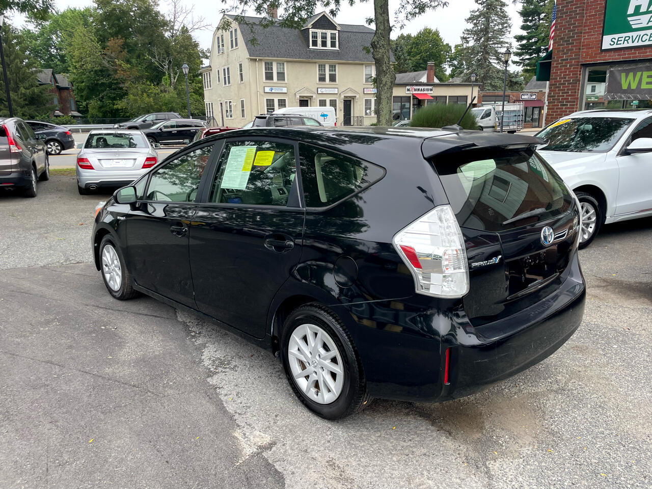 Toyota Prius V Two 2012 Toyota Prius V Two 2012