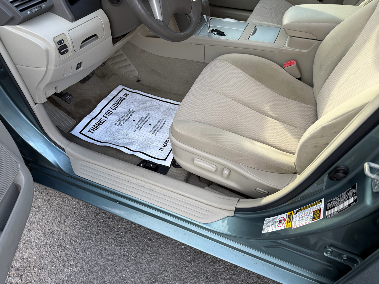 Toyota Camry SE 6-Spd AT 2010