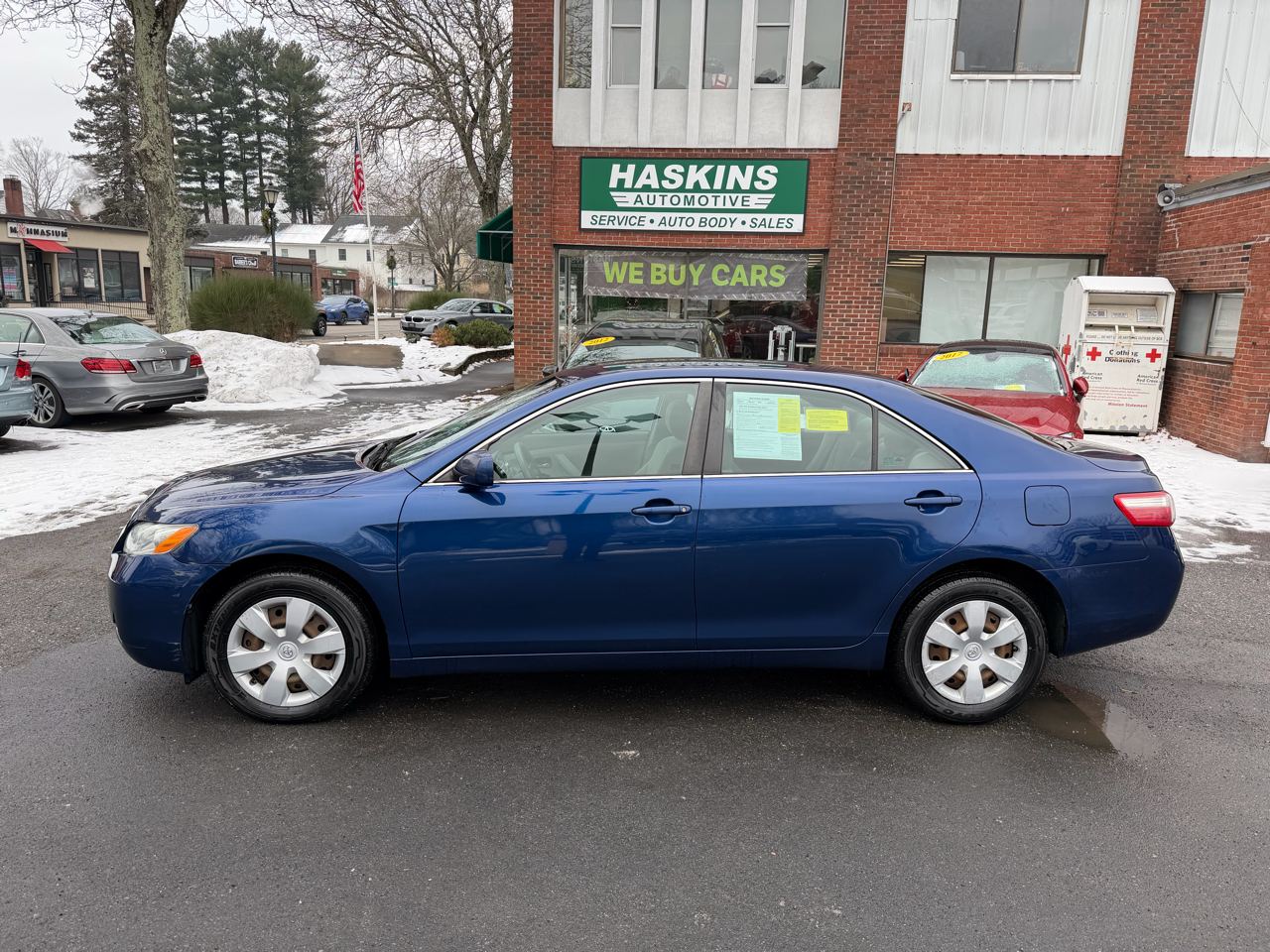 Toyota Camry LE 5-Spd AT 2009
