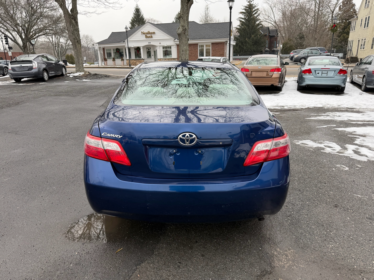 Toyota Camry LE 5-Spd AT 2009