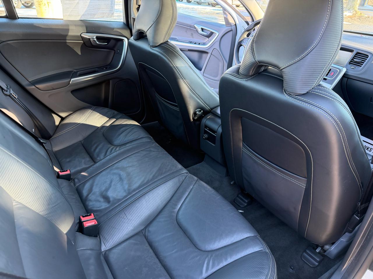 Volvo S60 T6 AWD 2012