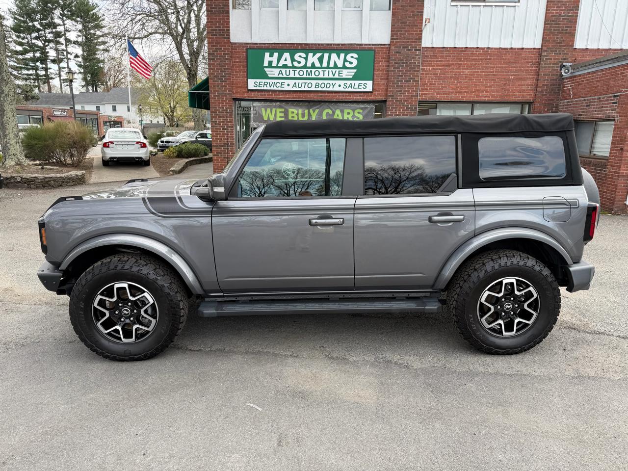 Ford Bronco Outer Banks 4-Door w/Advanced 2022
