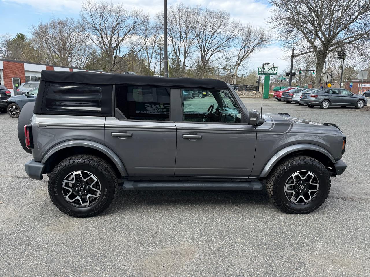 Ford Bronco Outer Banks 4-Door w/Advanced 2022