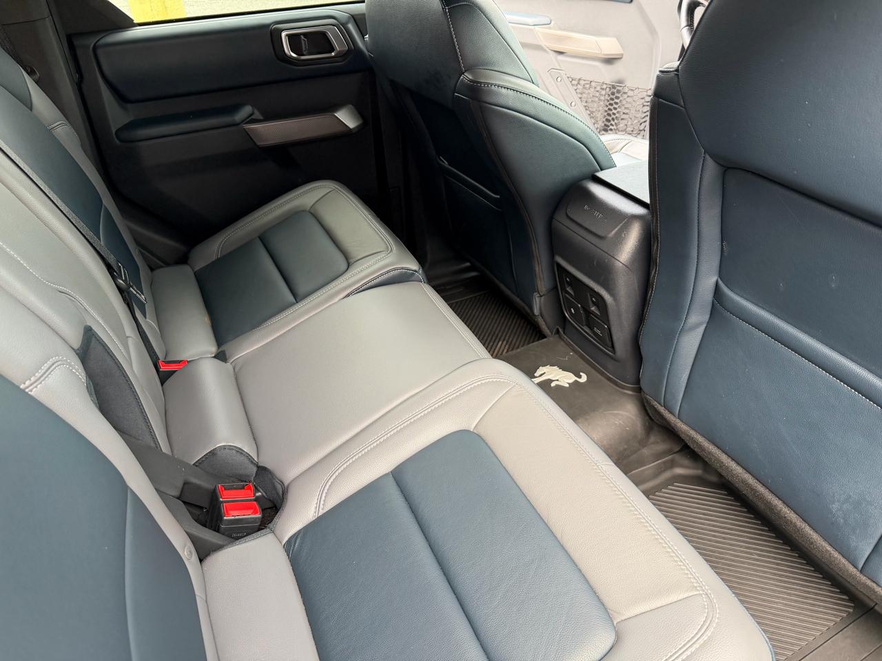 Ford Bronco Outer Banks 4-Door w/Advanced 2022