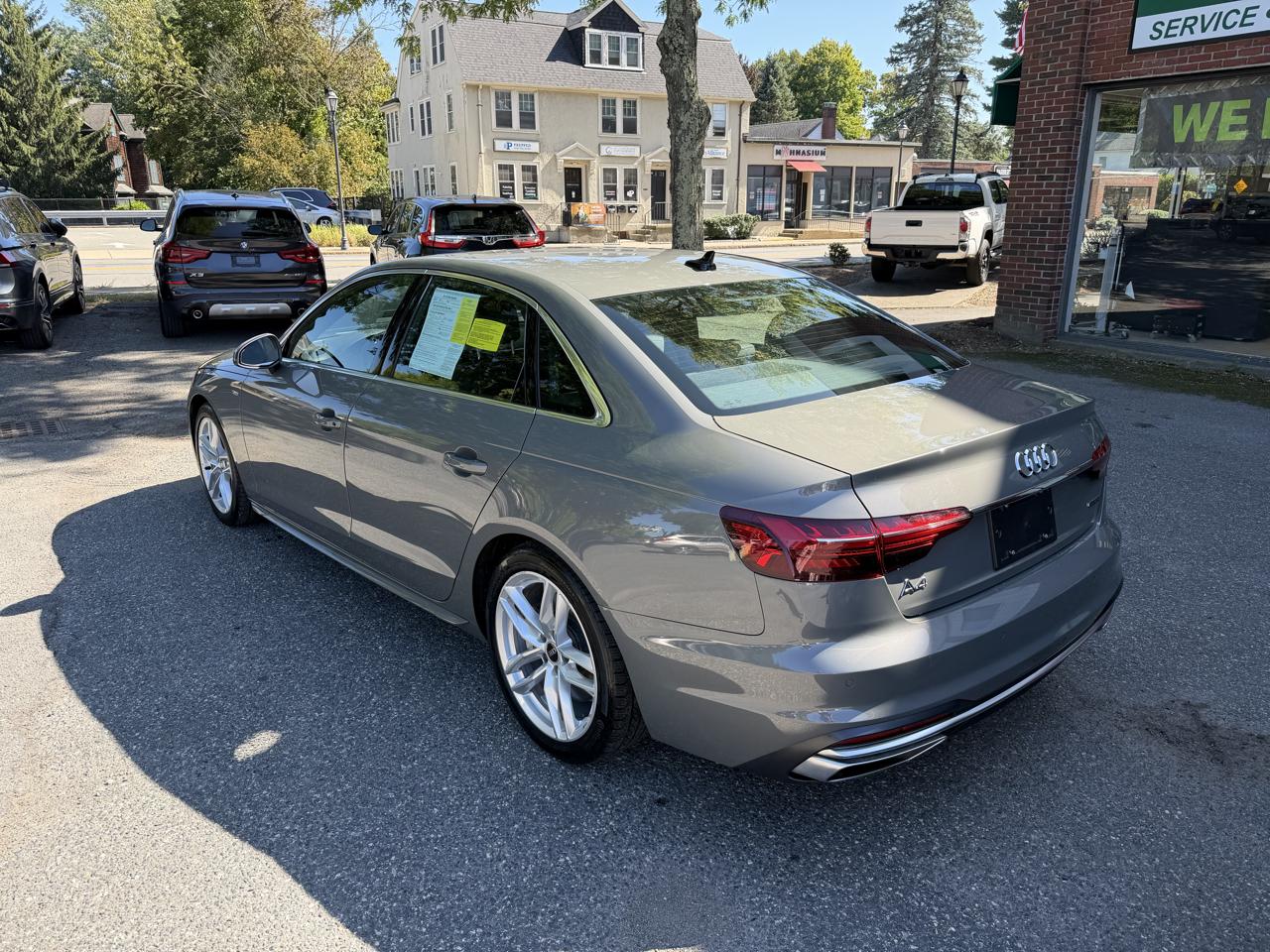 Audi A4 Premium quattro 2024