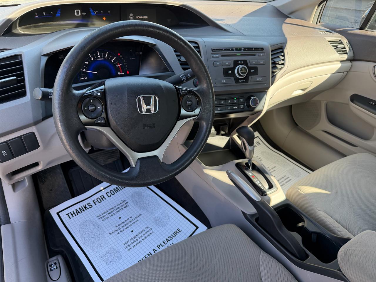 Honda Civic LX Sedan 5-Speed AT 2012