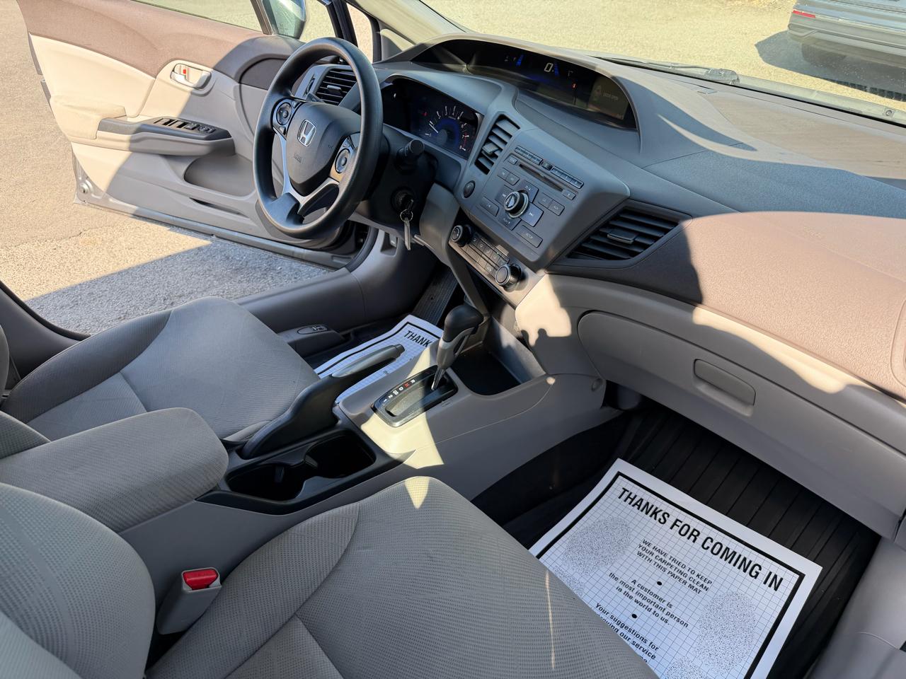Honda Civic LX Sedan 5-Speed AT 2012
